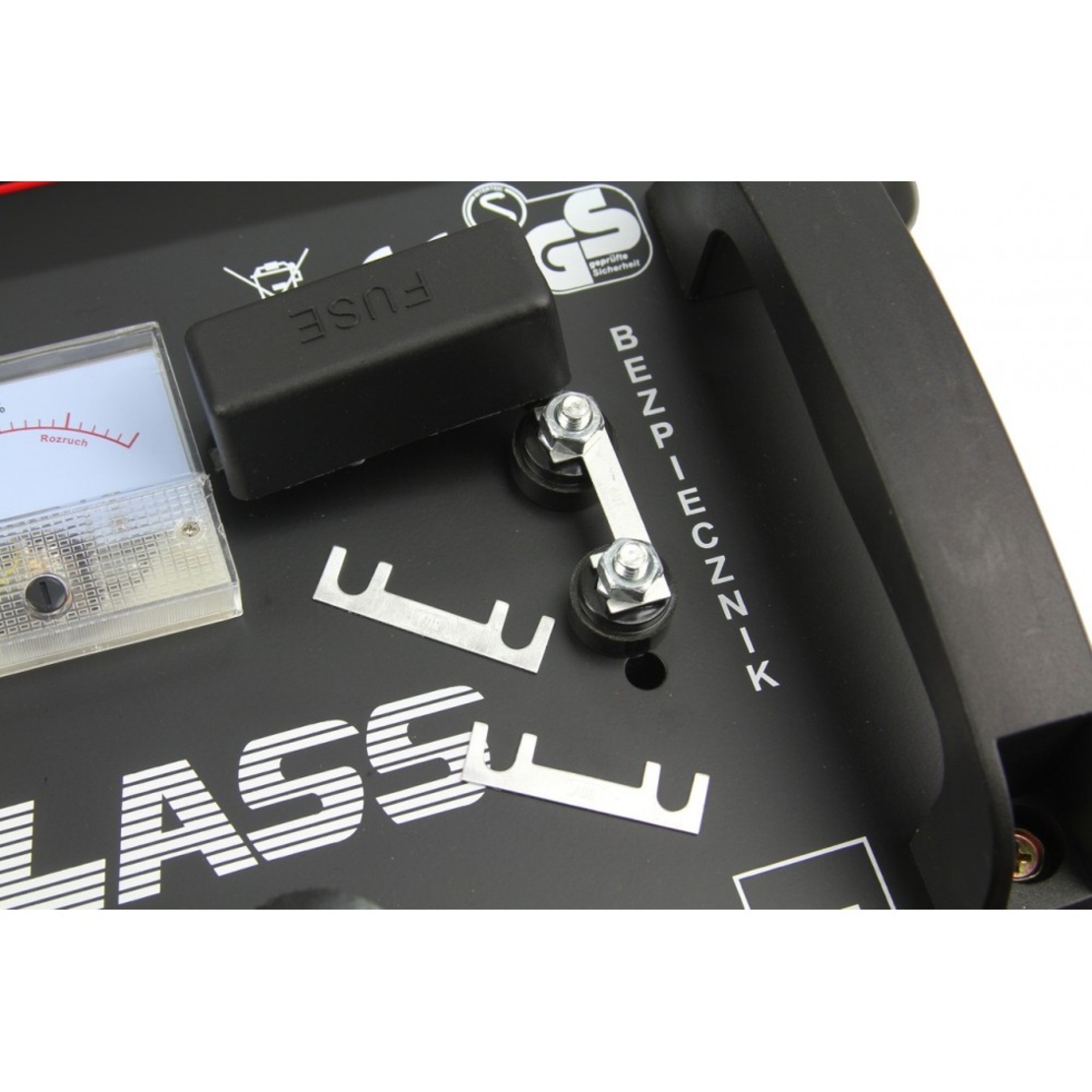 НЕМСКО Зарядно Стартерно Устройство MAR-POL 630 60-800 Ah + ЛЕД ФЕНЕР