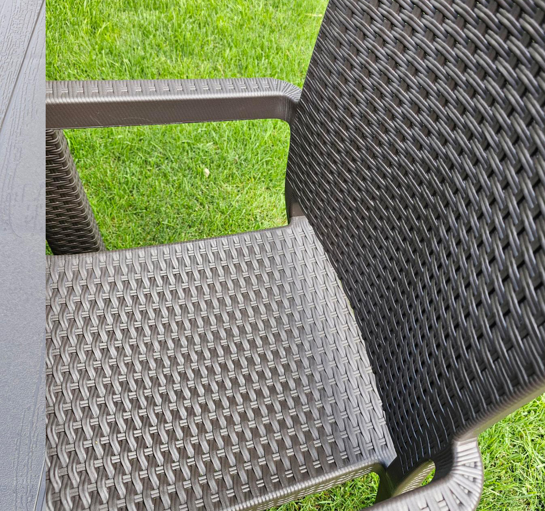 НЕМСКИ Градински Комплект 90x90см-4 Стола Квадрат В 5 Цвята +ЛЕД ФЕНЕР