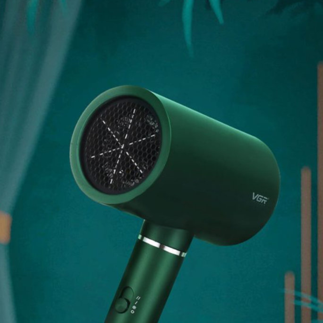 НЕМСКИ Професионален Сешоар VGR V-431