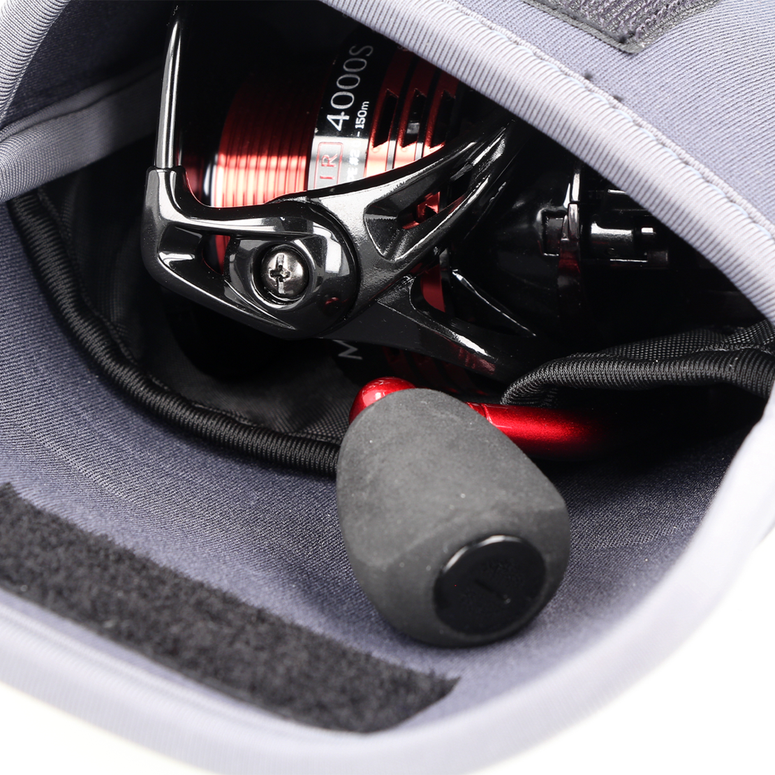 Golden Catch Neoprene Reel Cover Grey M (3000-4000)