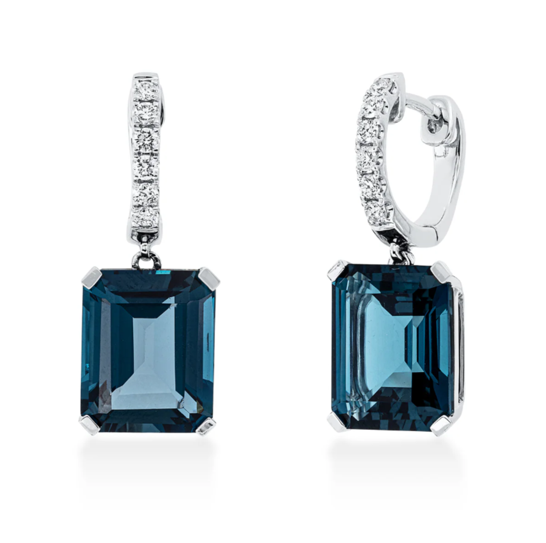 11.47 ct Earrings with diamonds and topaz