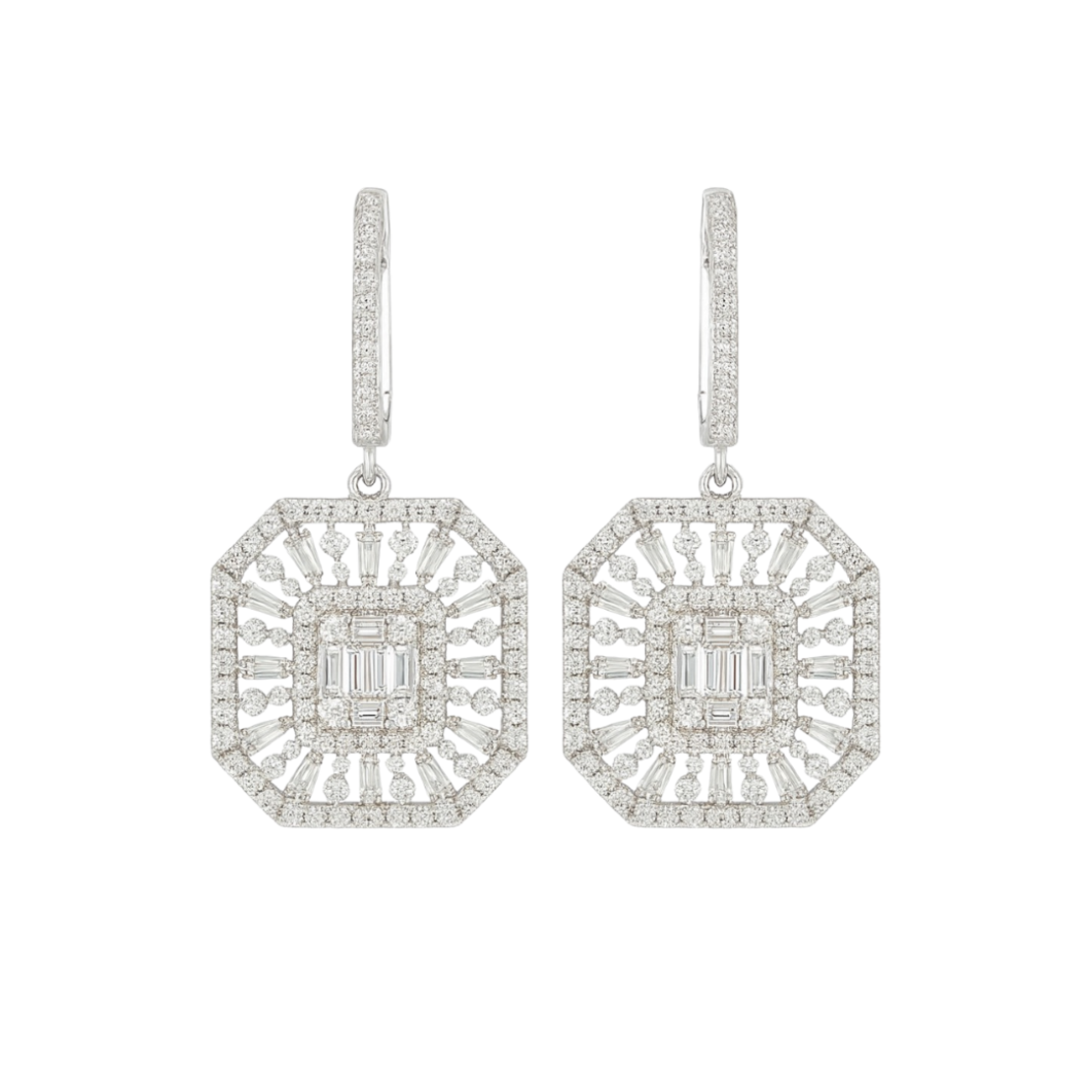 3.82 к Обеци с диаманти