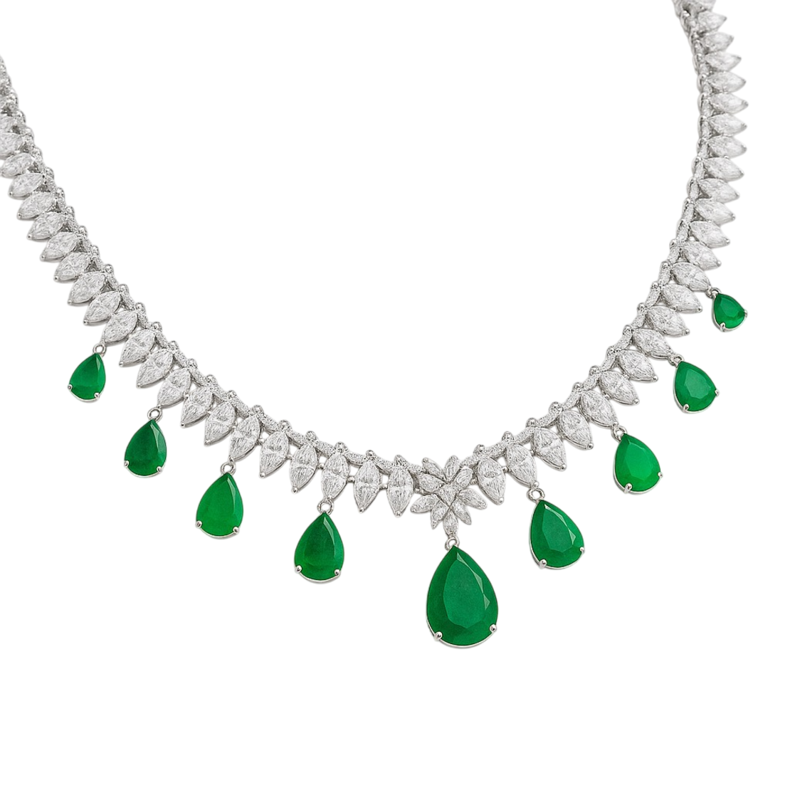 38.03 к Колие с диаманти и смарагди