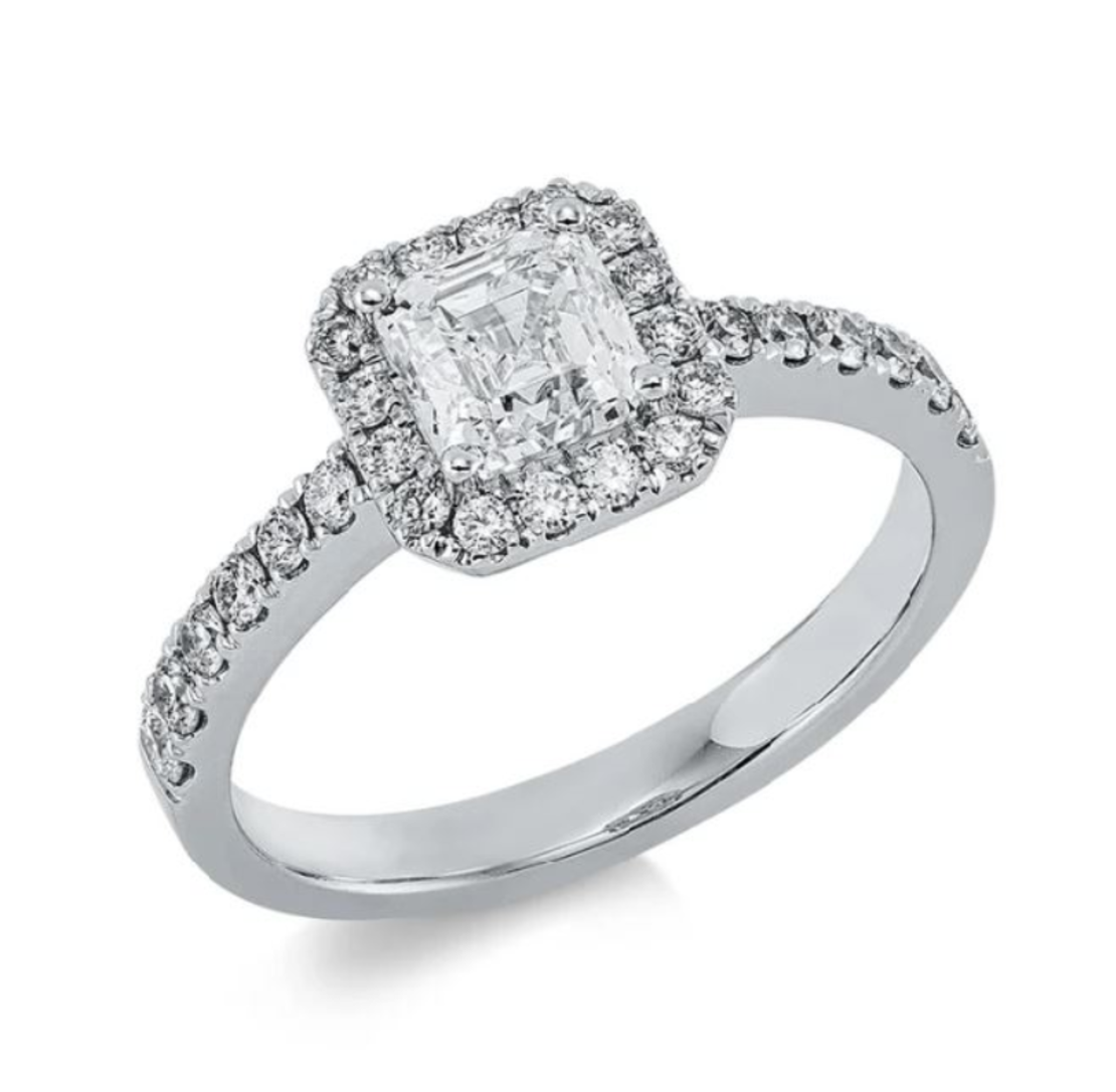 1.40 ct Princess cut diamond ring