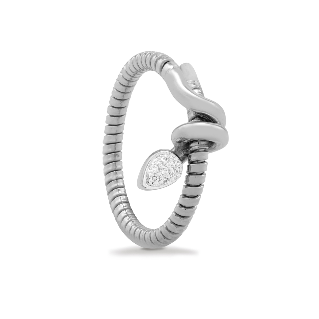 0.04 к Пръстен с диаманти в бяло злато