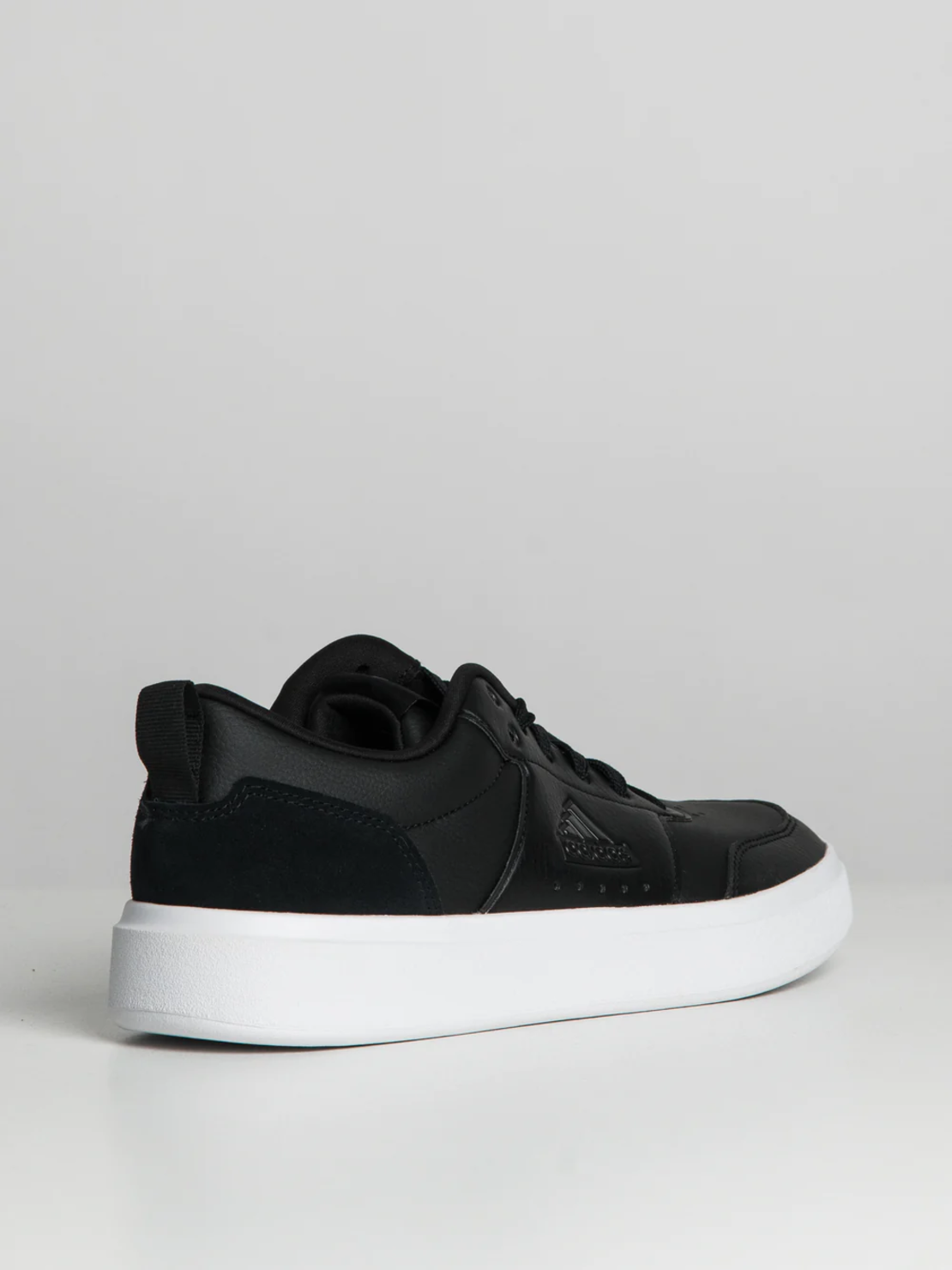ADIDAS PARK ST.