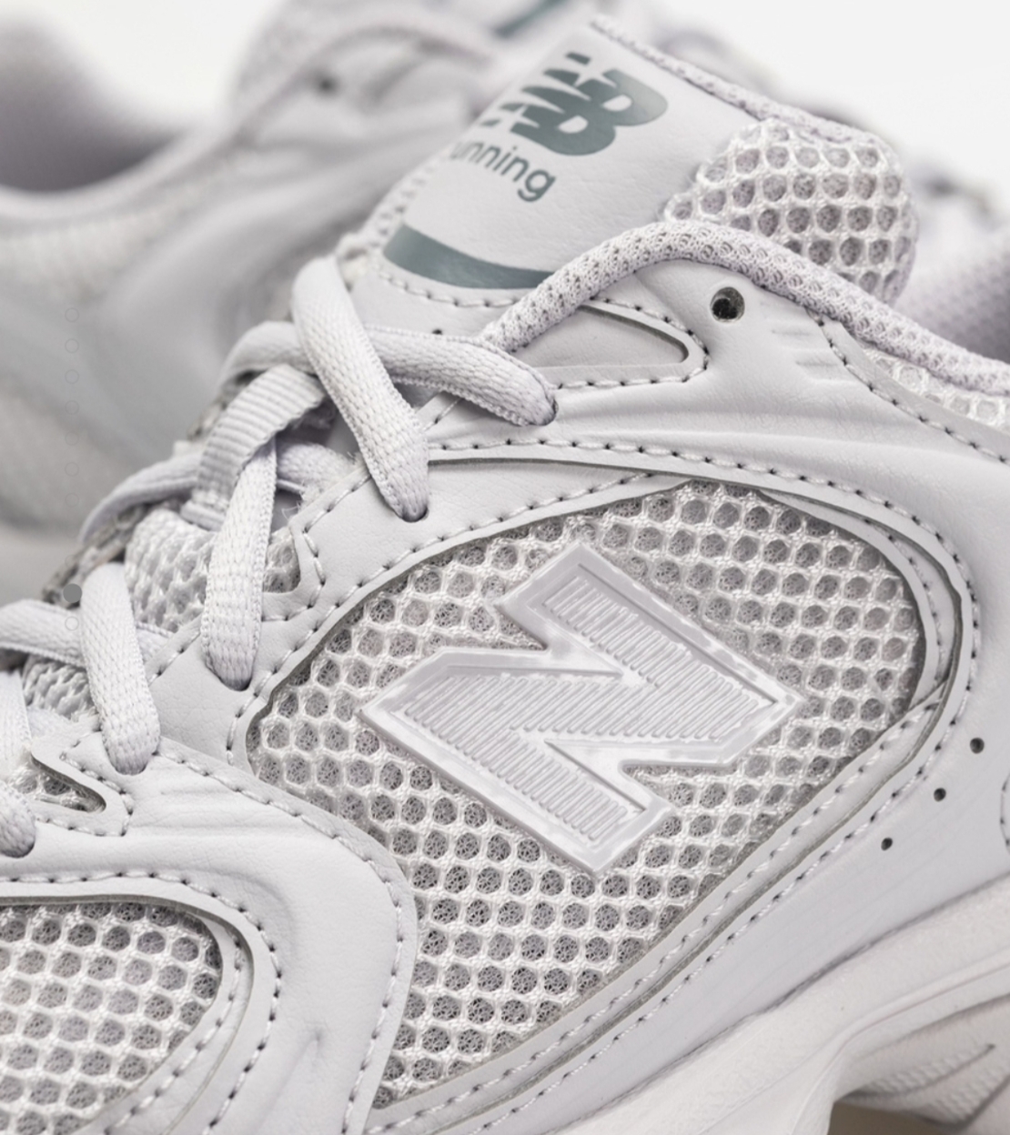 NEW BALANCE 530