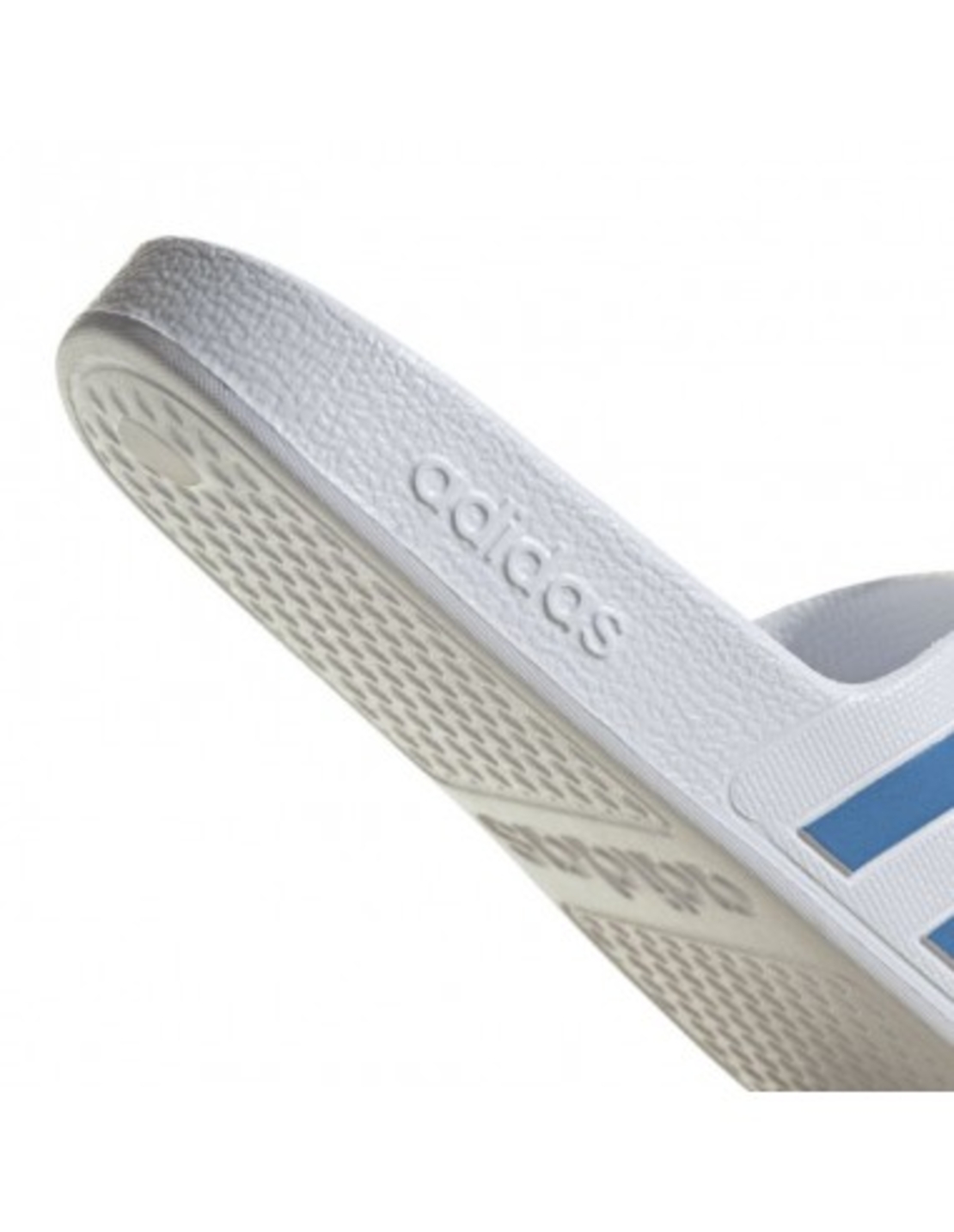 ADILETTE AQUA