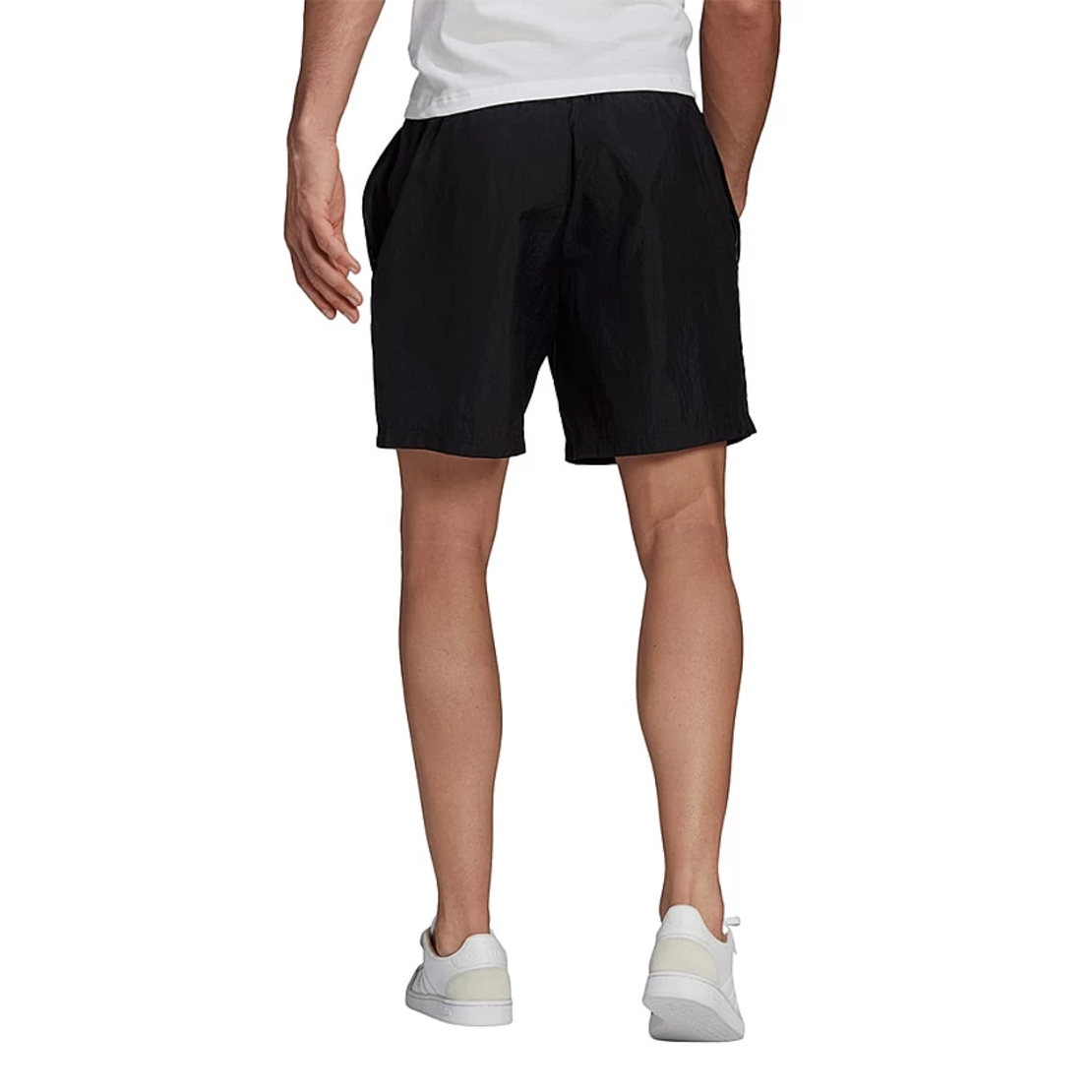 ADIDAS Essentials Gradient Logo
