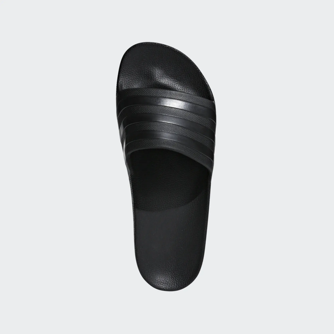 ADILETTE AQUA