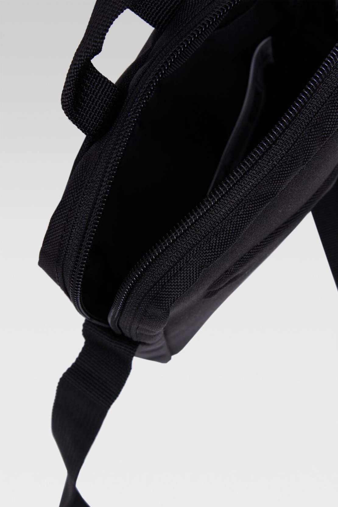 PUMA BUZZ PORTABLE