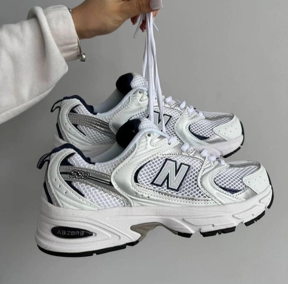 NEW BALANCE 530