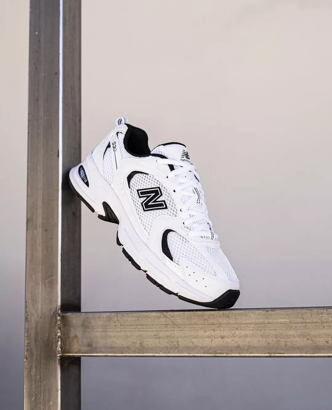 NEW BALANCE 530