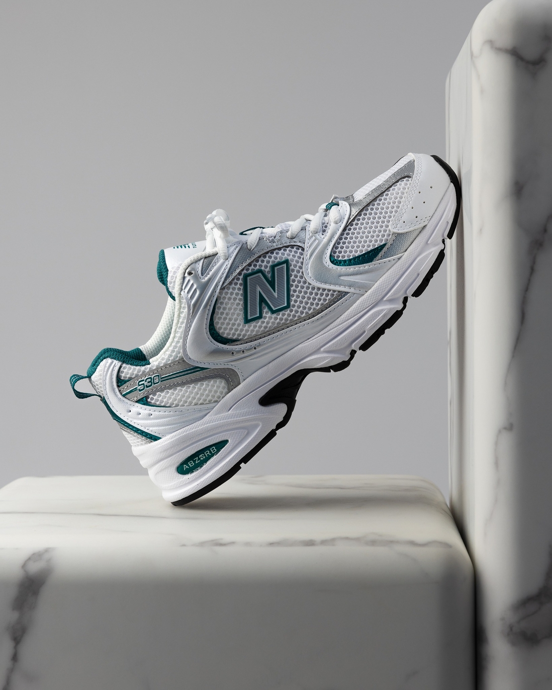NEW BALANCE 530 MR530AB