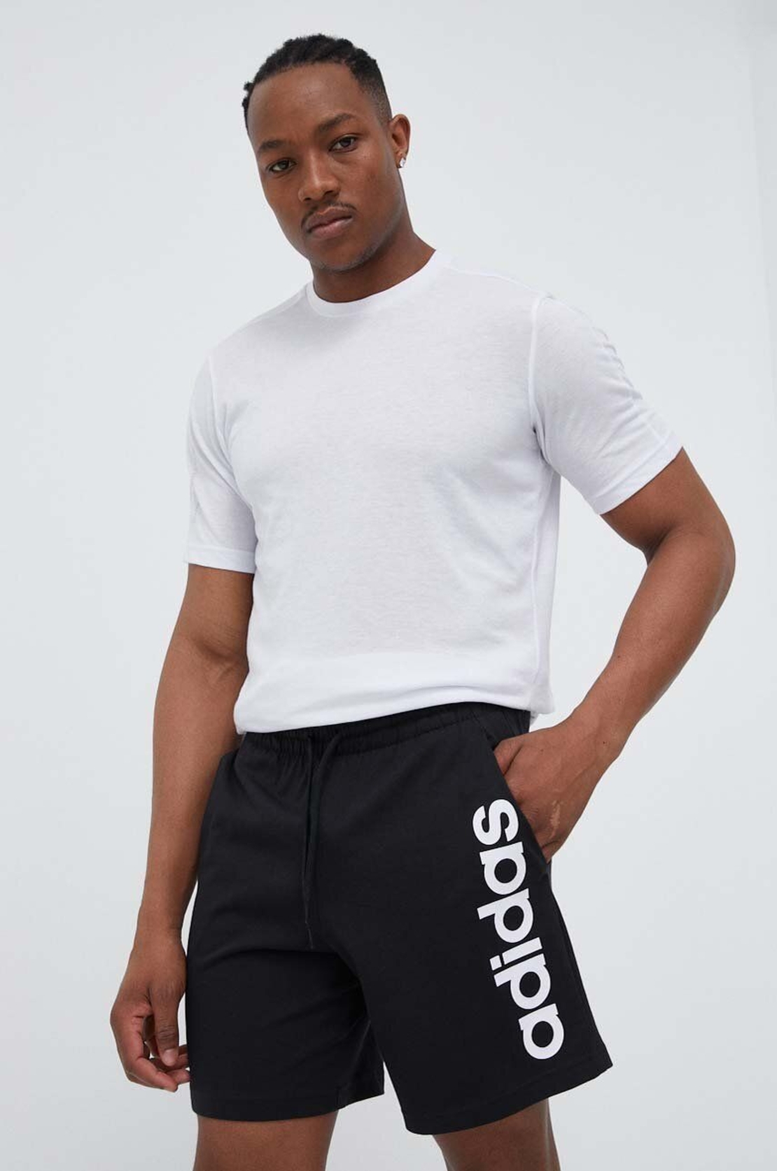 ADIDAS  AEROREADY Essentials Single Jersey Linear Logo Shorts