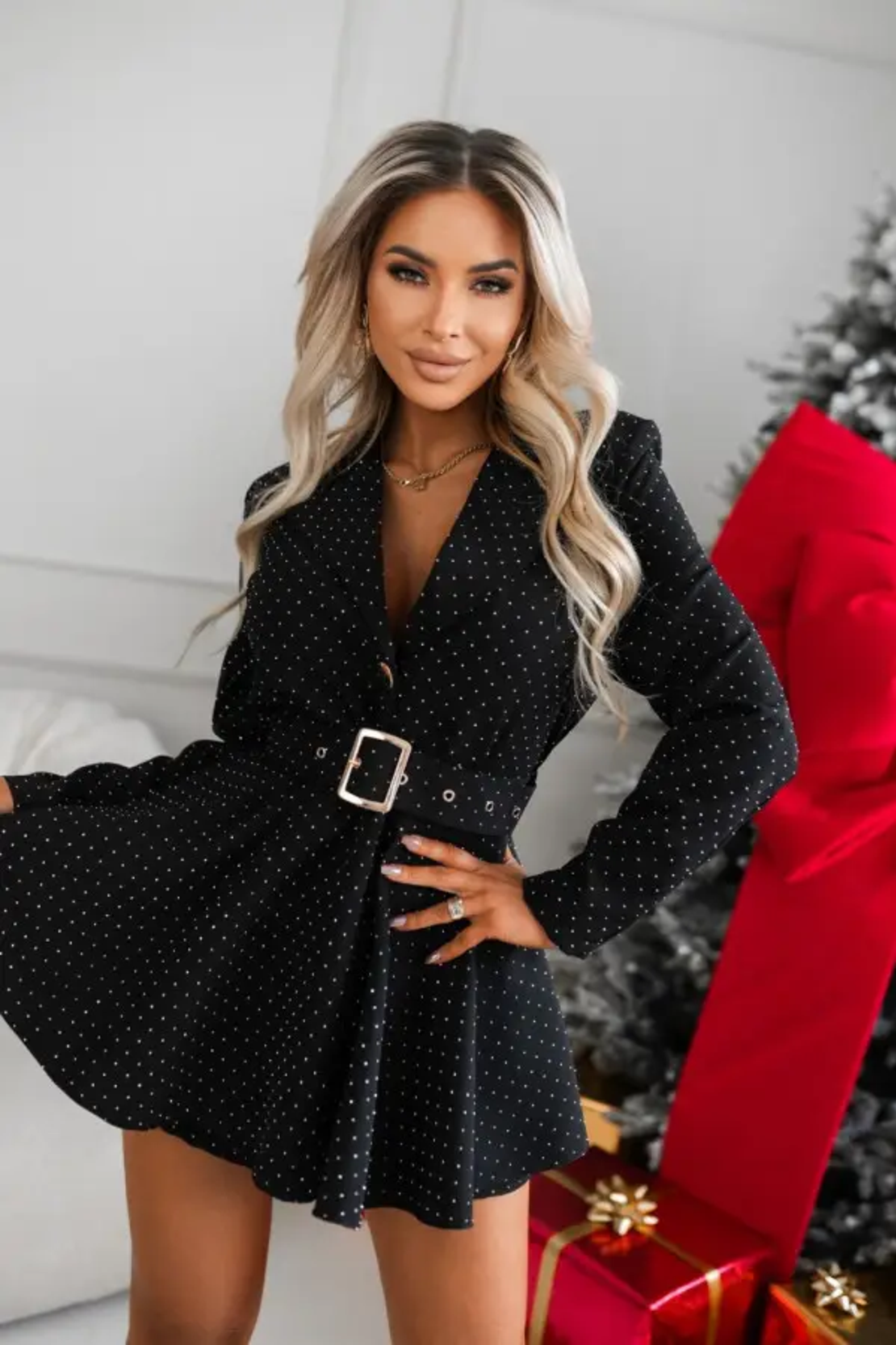 Елегантен гащеризон с камъни в черно