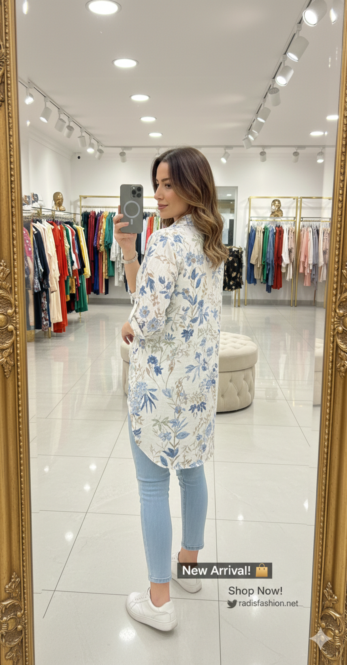 Дамска туника - риза с флорален принт, изработена от вискоза