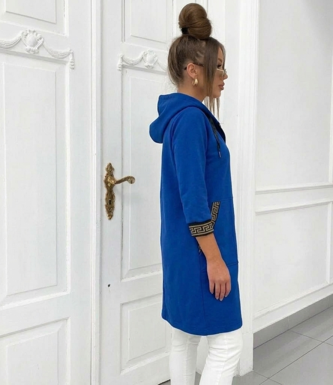 Дамски удължен суичър в синьо