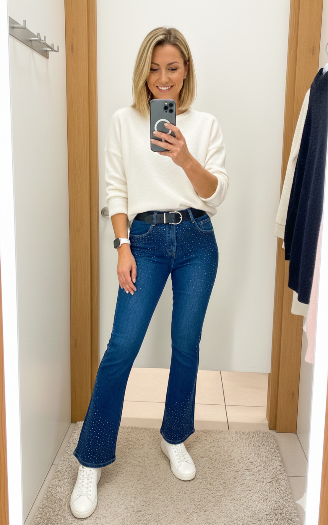 Дамски дънки с камъни