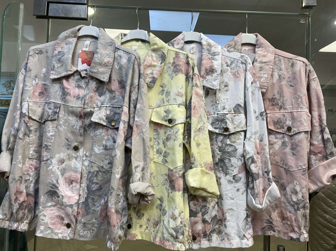 Дънково яке с флорален принт MAXI