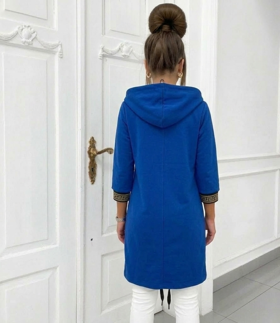 Дамски удължен суичър в синьо