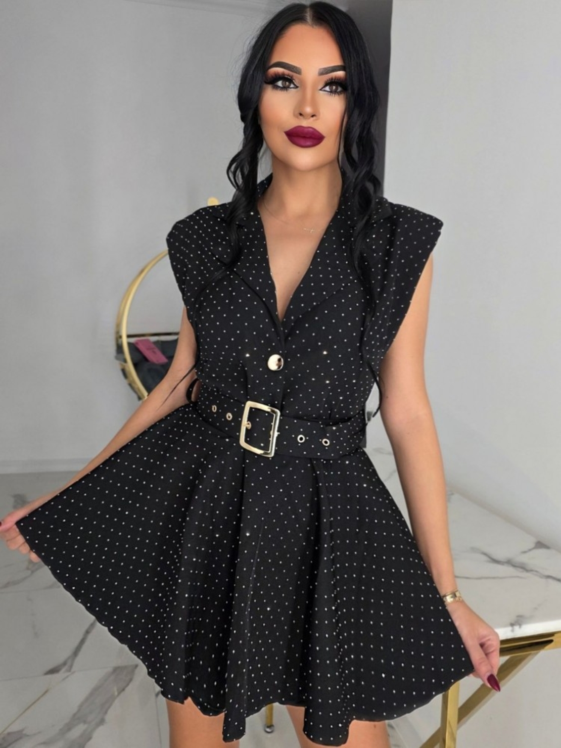 Елегантен гащеризон с камъни