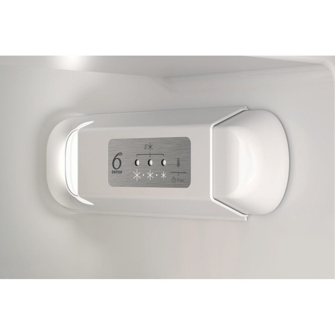 Хладилник за вграждане Whirlpool WHC18D051A1
