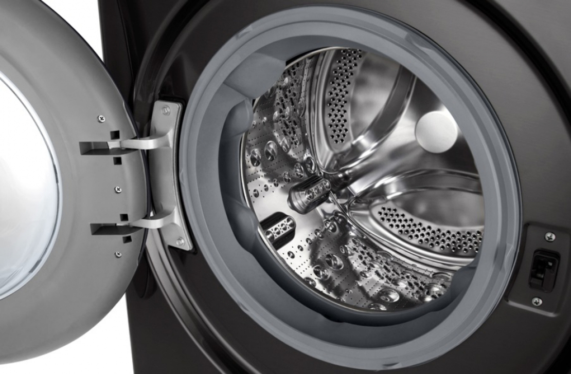 Пералня със сушилня LG F4DR711S2BA