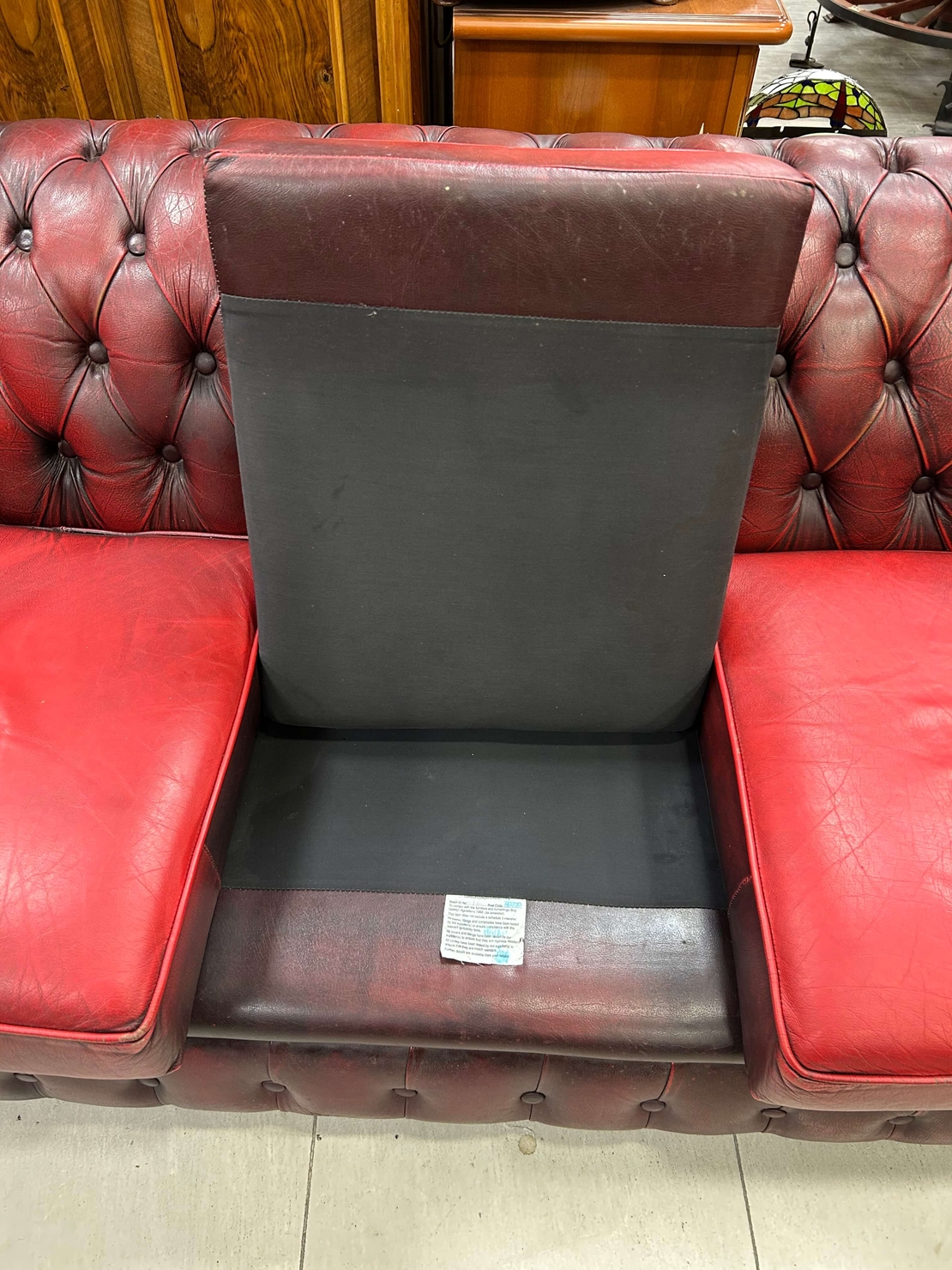 Честръфийлд диван тройка