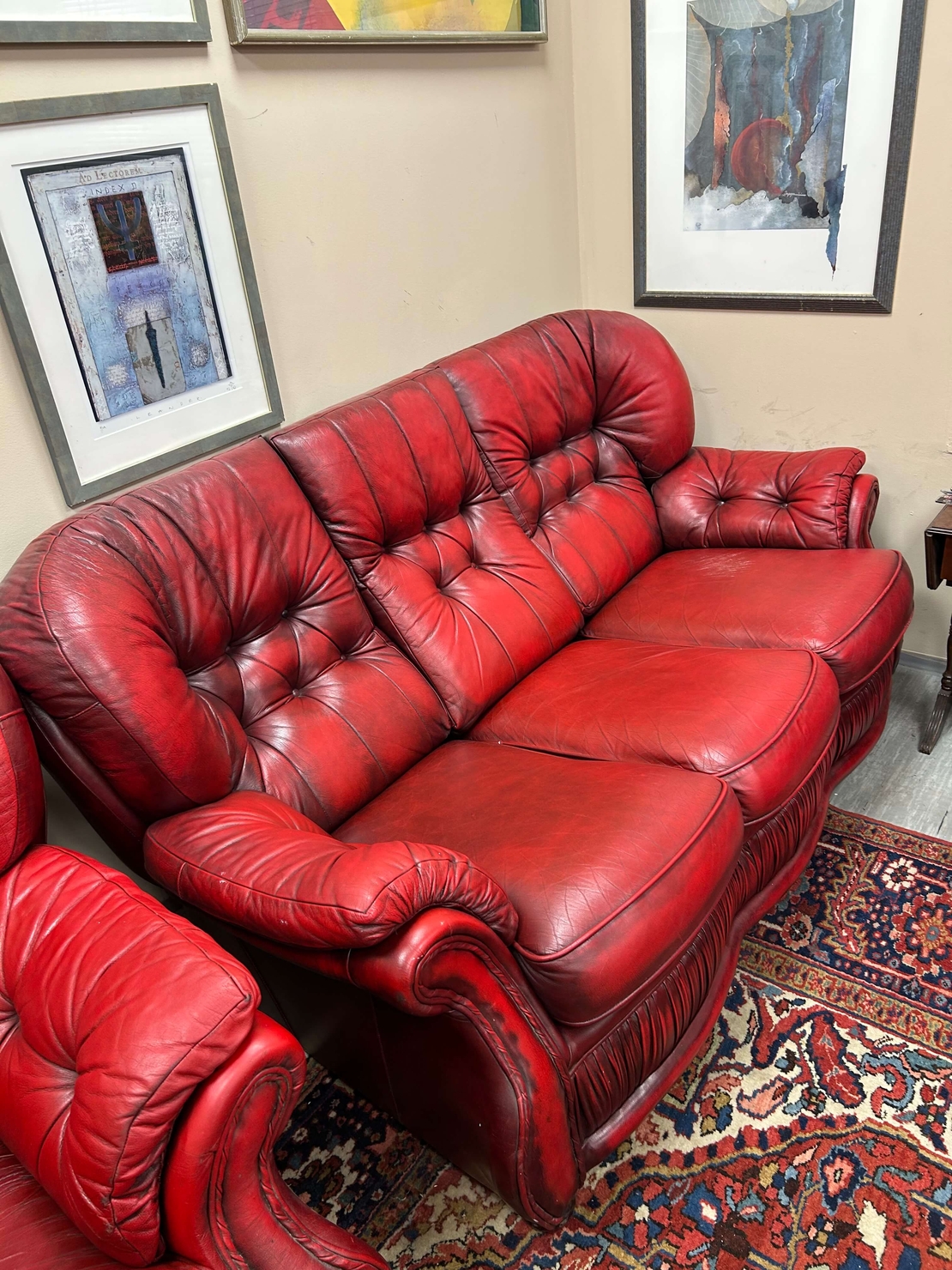 Честръфийлд диван тройка и 2 фотьойла