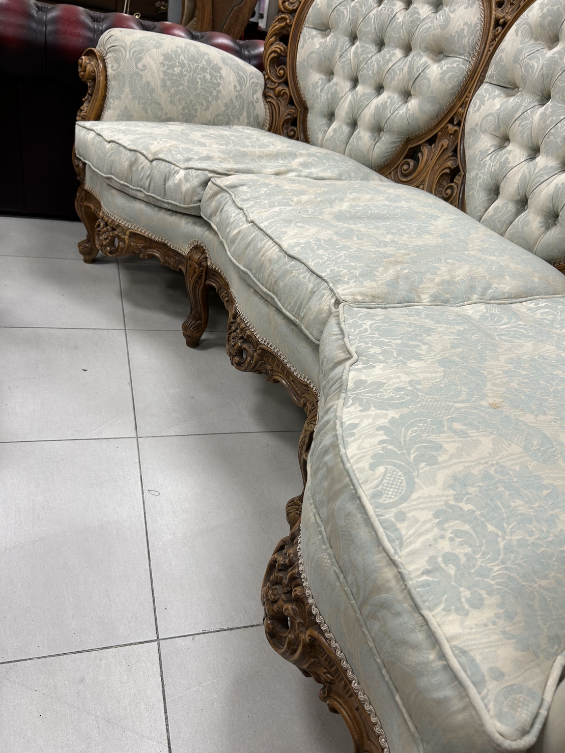 Диван стил барок