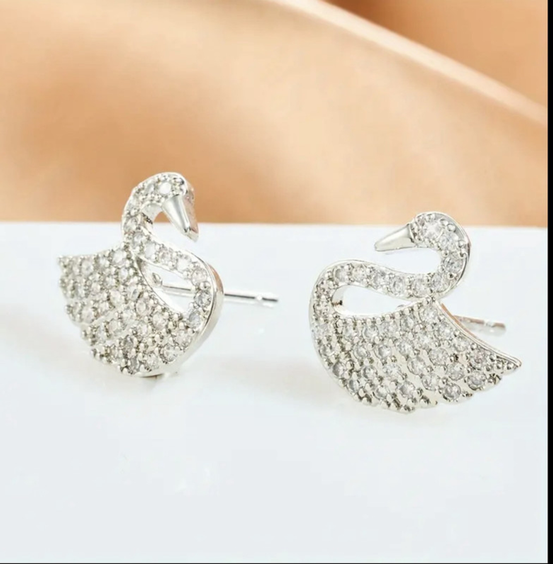 Обеци Crystal Swan
