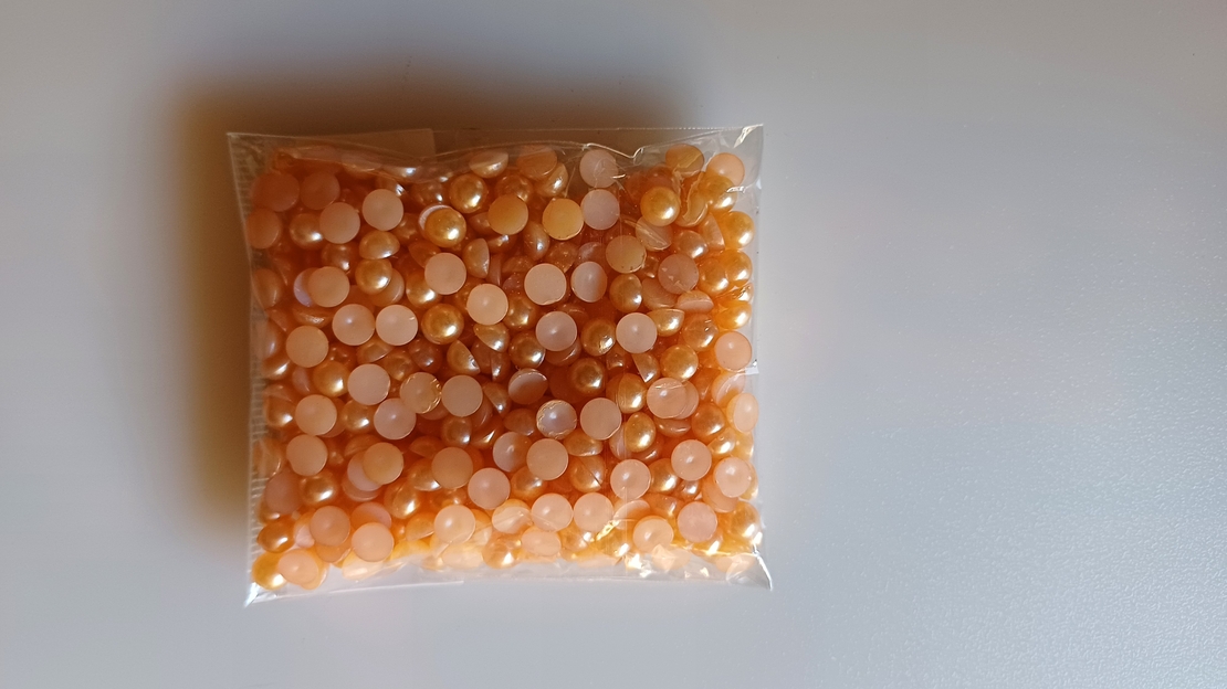 Мъниста Бежово 5мм
