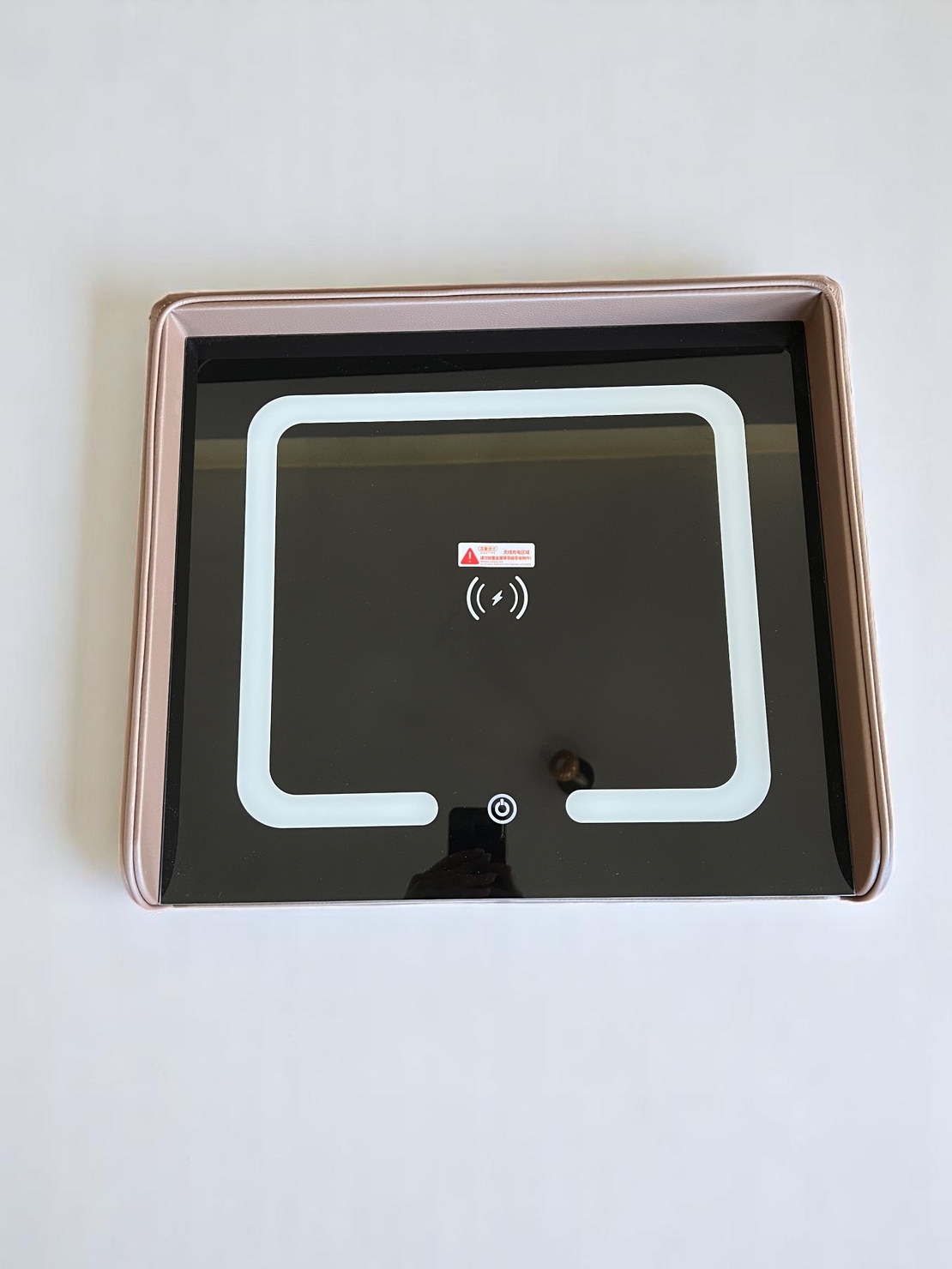Смарт нощен шкаф с безжично зареждане, стерео тонколона, USB А & USB C порт и LED осветление - Правопъгален (Цвят: Кафяв), Модел: 522