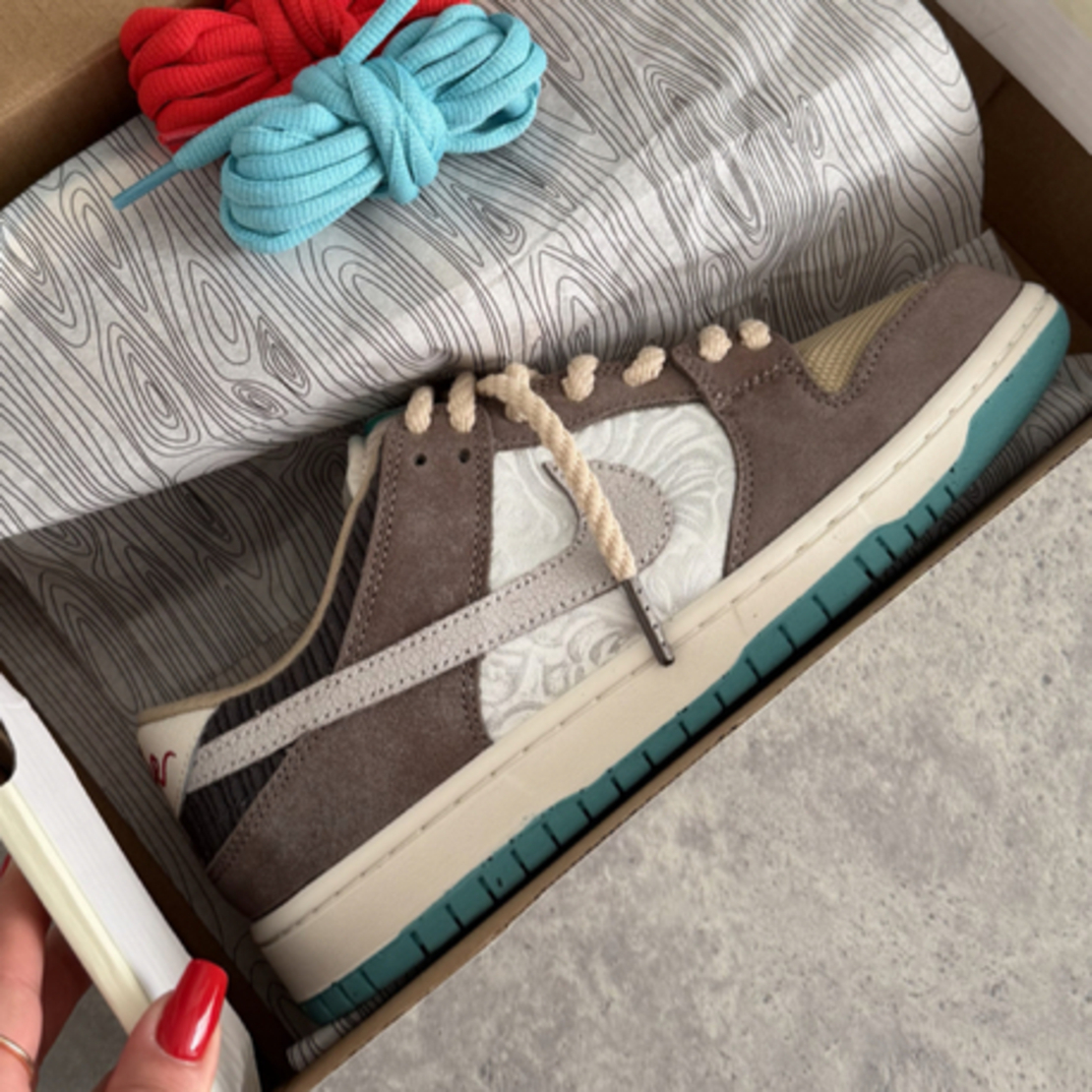 SB Dunk Low Big Money Savings