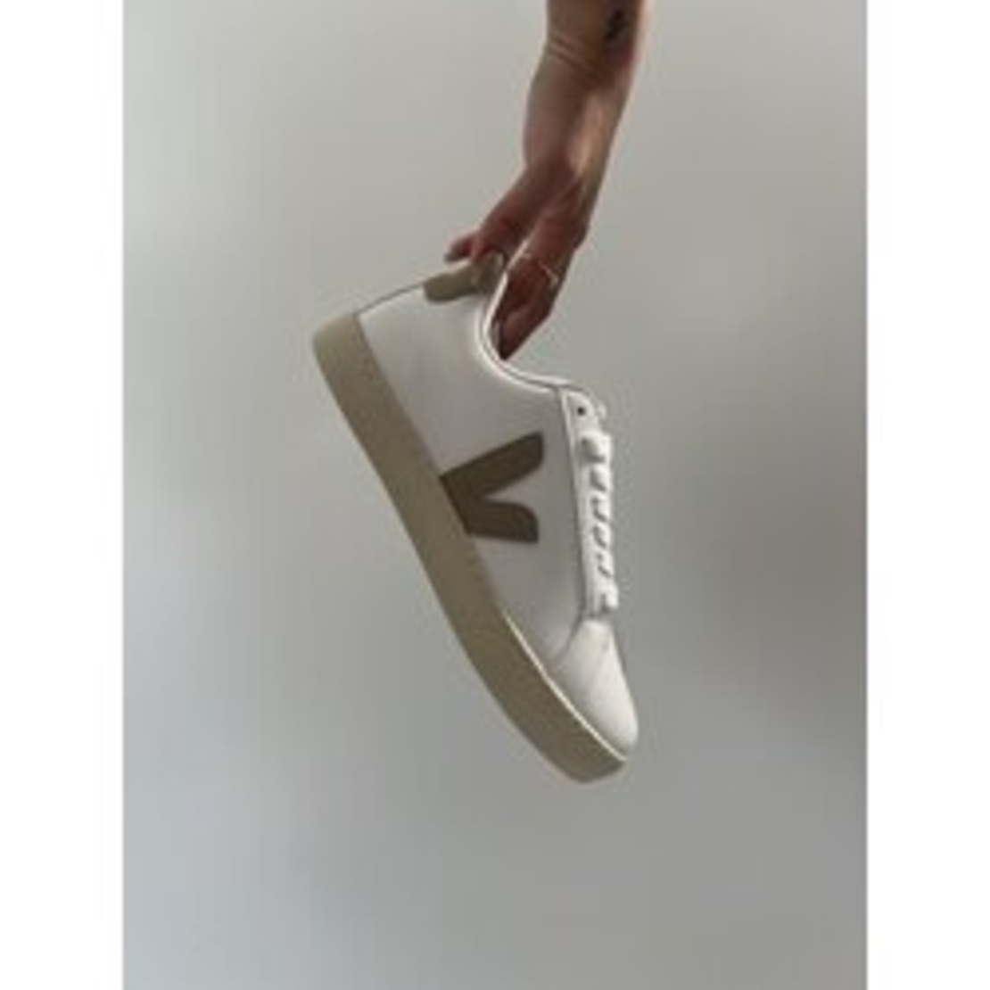 Veja CAMPO CHROMEFREE LEATHER