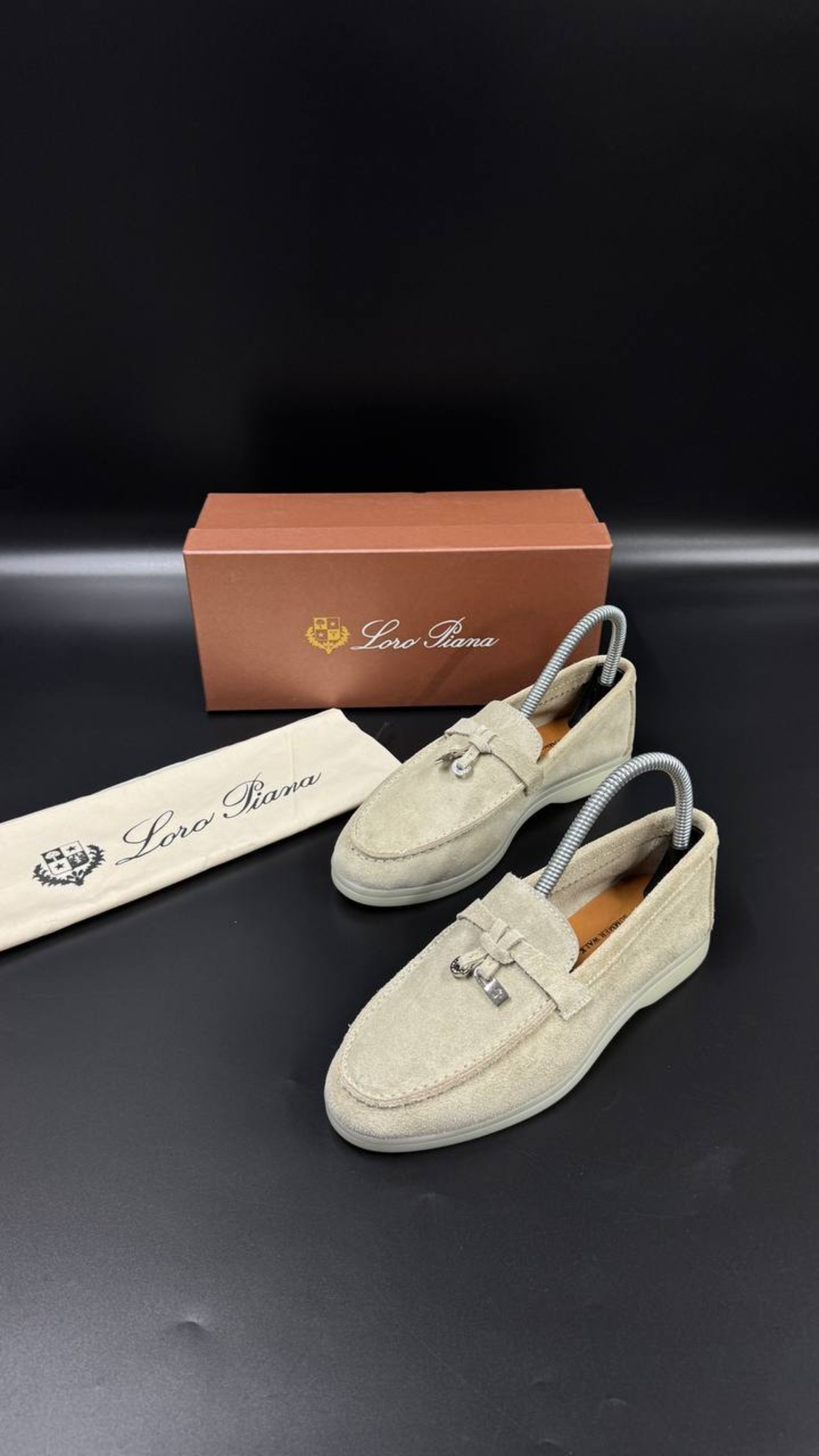 Loro Piana 5