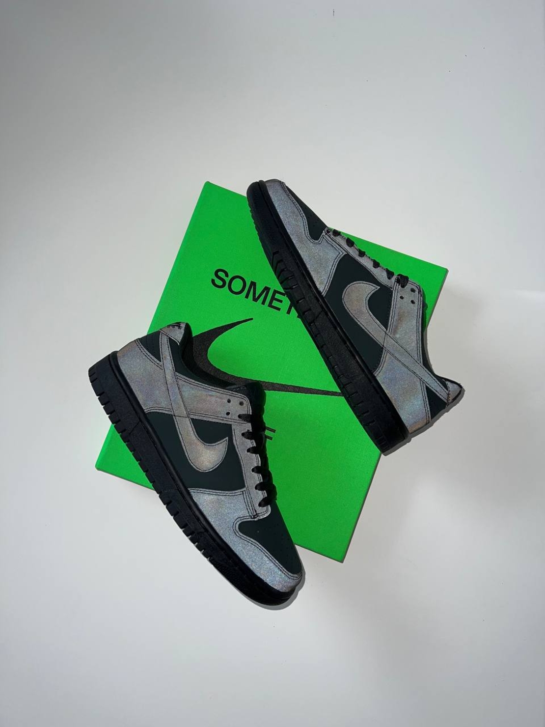 Dunk Low ''Cyber Reflective''