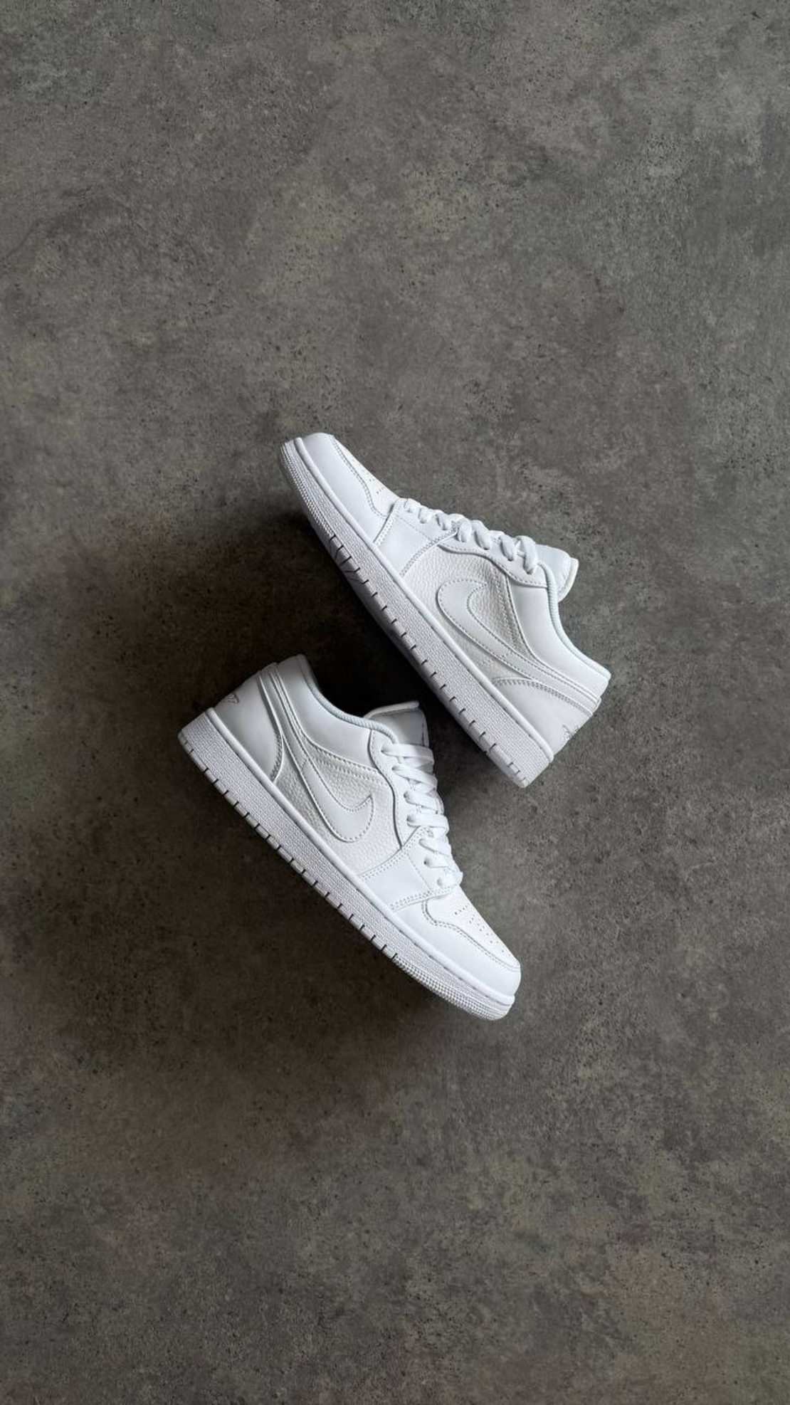Air Jordan 1 Low “Triple White”