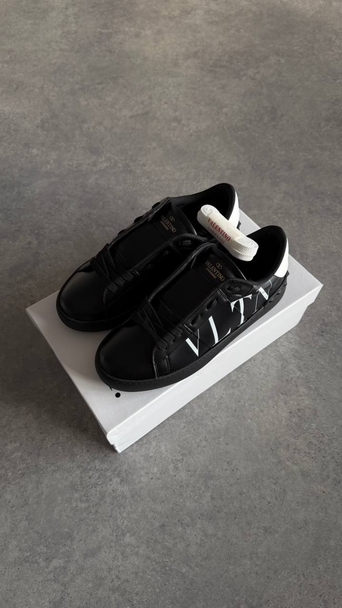 Valentino Garavani Open Low-Top “VLTN Black/White”
