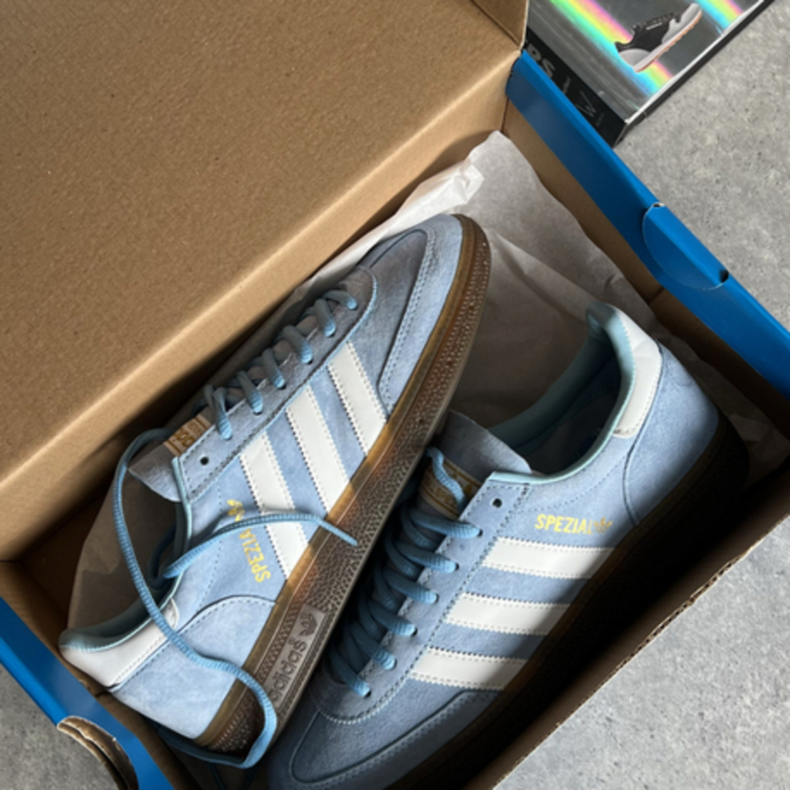 Spezial HANDBALL Light Blue White Gum