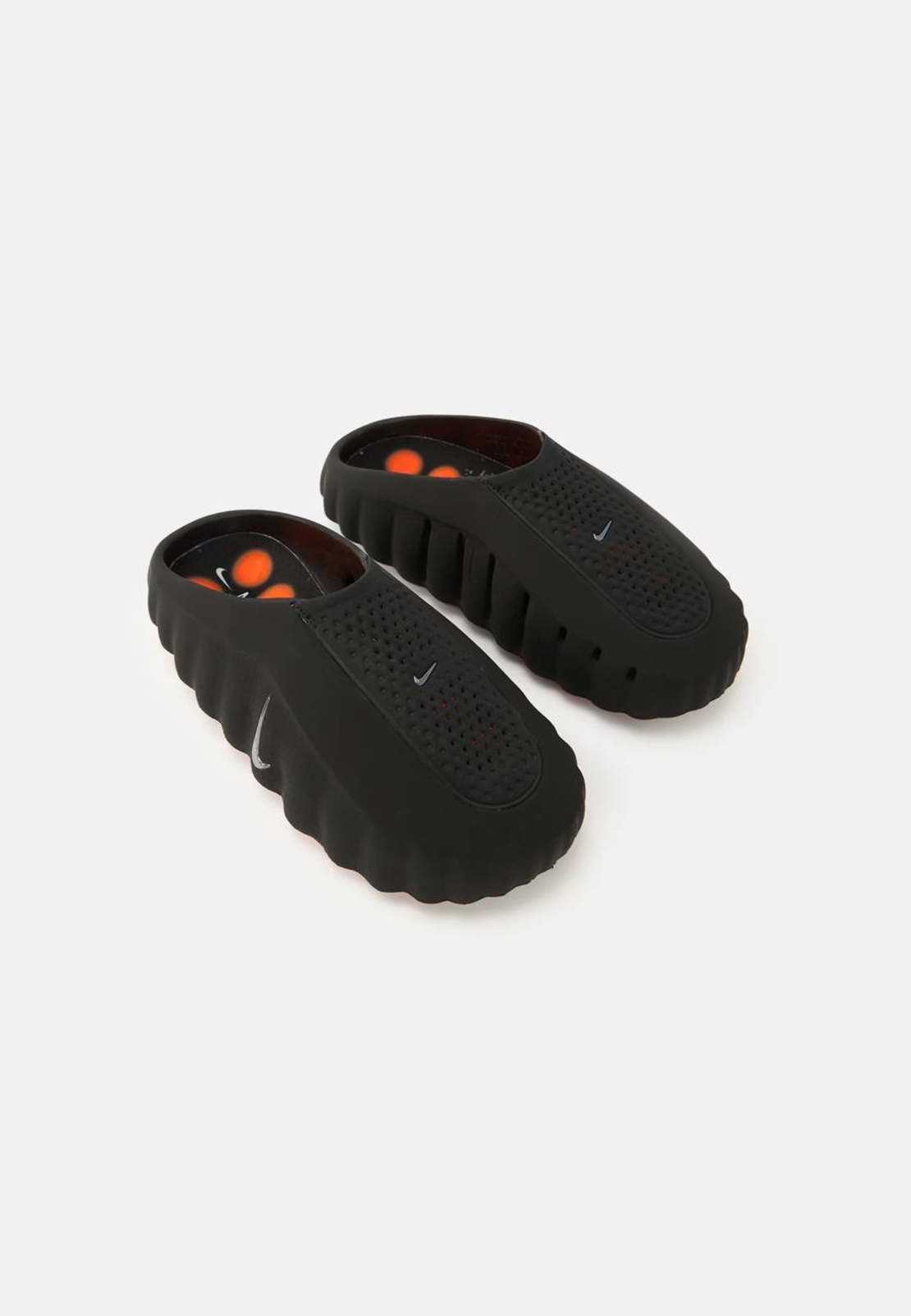 Nike MIND 001 “Black/Chrome”