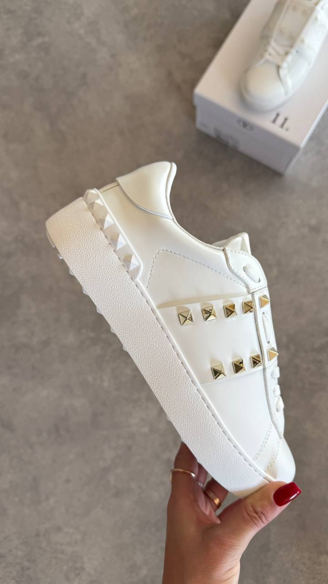 Valentino Garavani Rockstud Untitled Sneaker