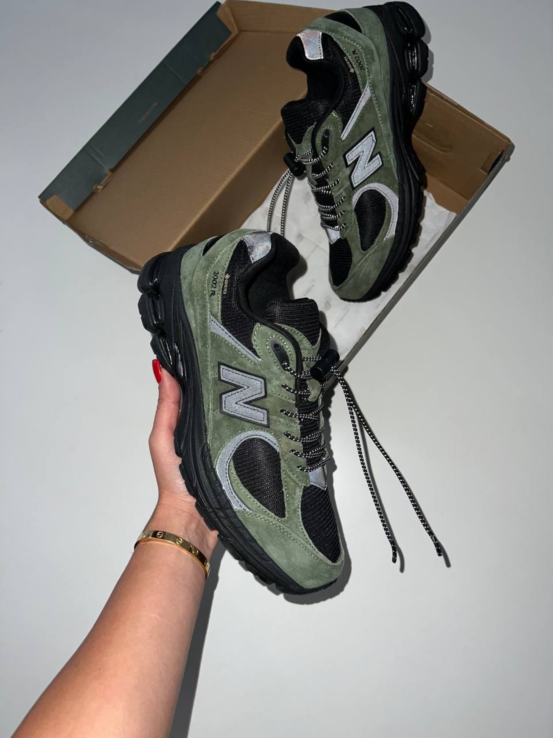 New Balance 2002R Gore-Tex  Pine