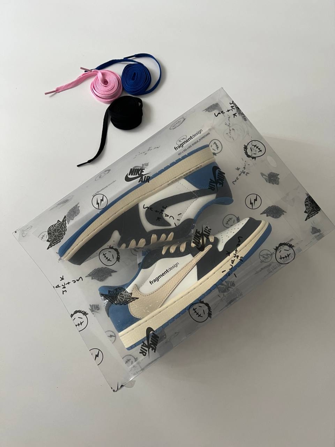 Travis Scott x Fragment x Air Jordan 1 Low