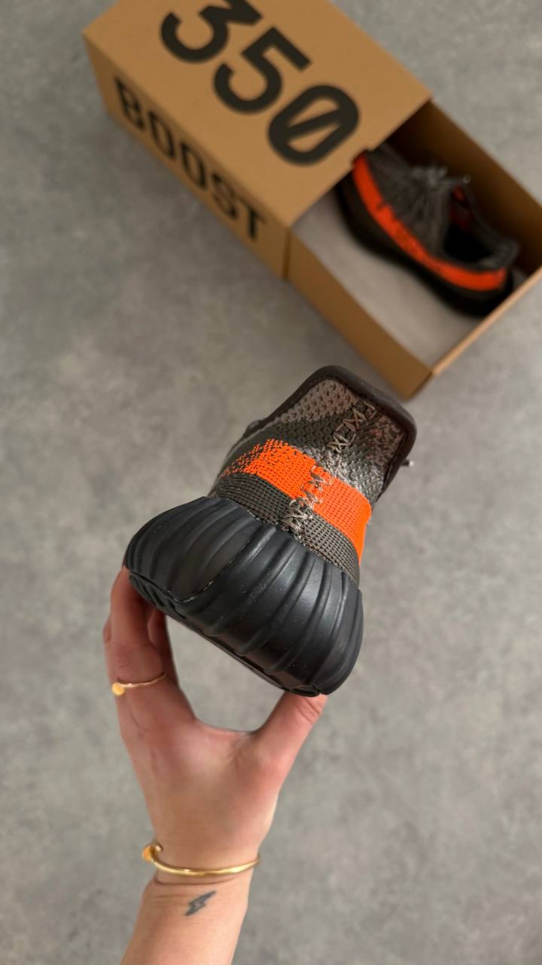 Yeezy Boost 350 V2 'Carbon Beluga'