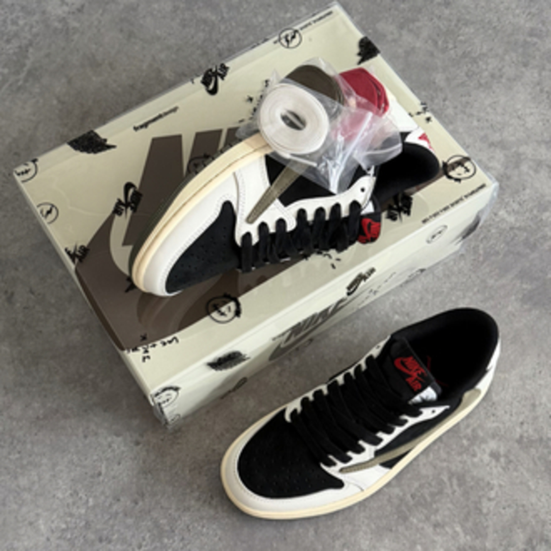 Travis Scott X Air Jordan 1 Retro Low OG Olive