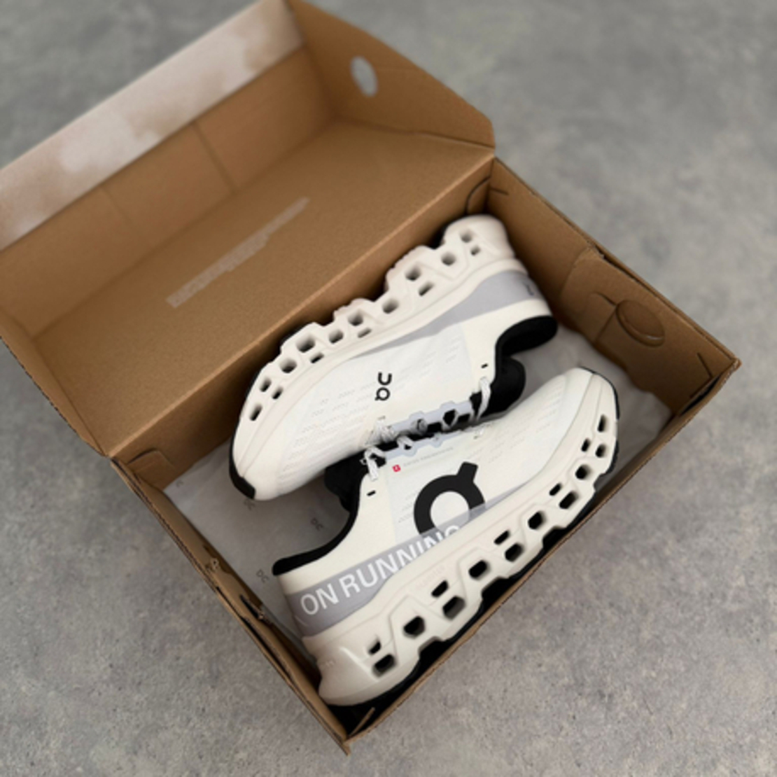 On Cloudmonster 3 “White”