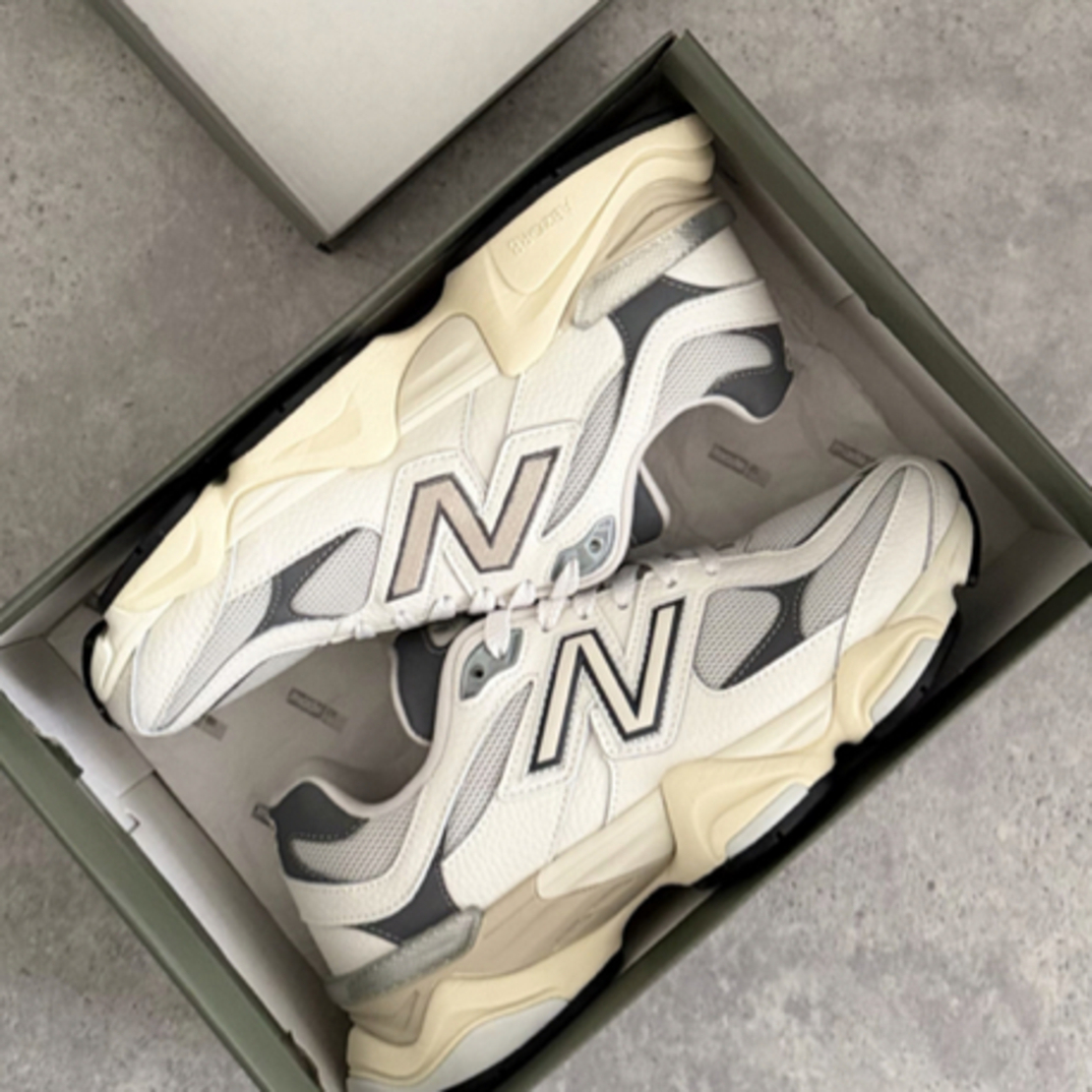 New Balance 9060 “Grey Days”