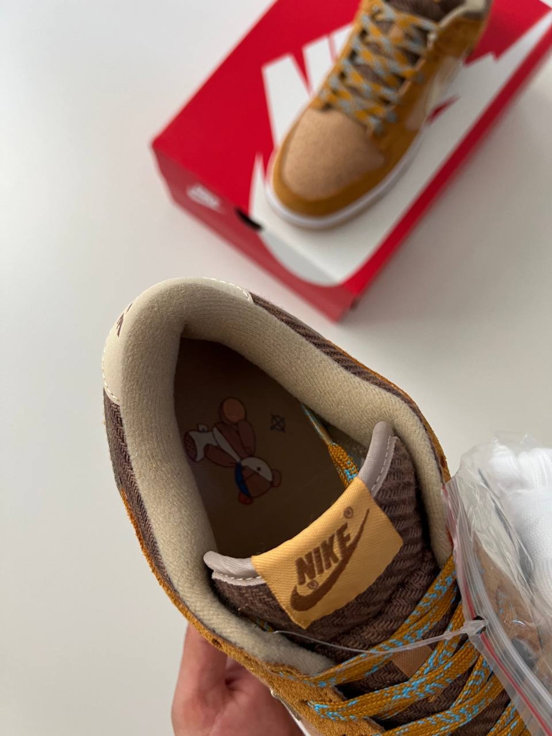 Dunk Low SE ''Teddy Bear Praline''